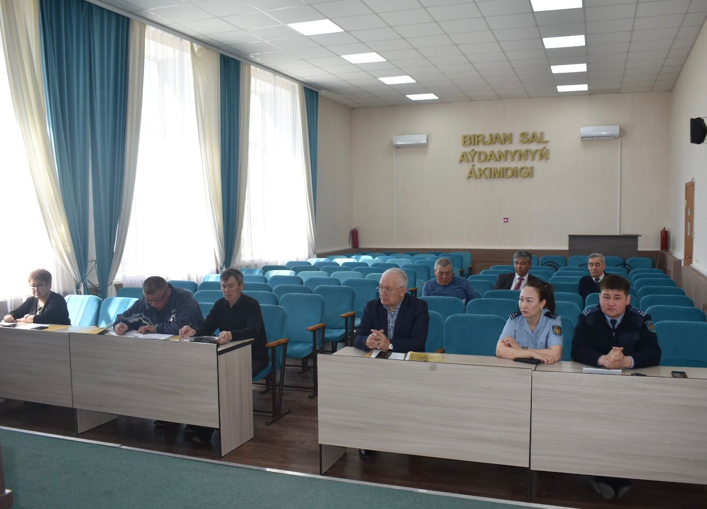 В центре внимания членов Общественного совета района Биржан сал    текущее состояние образования в районе.