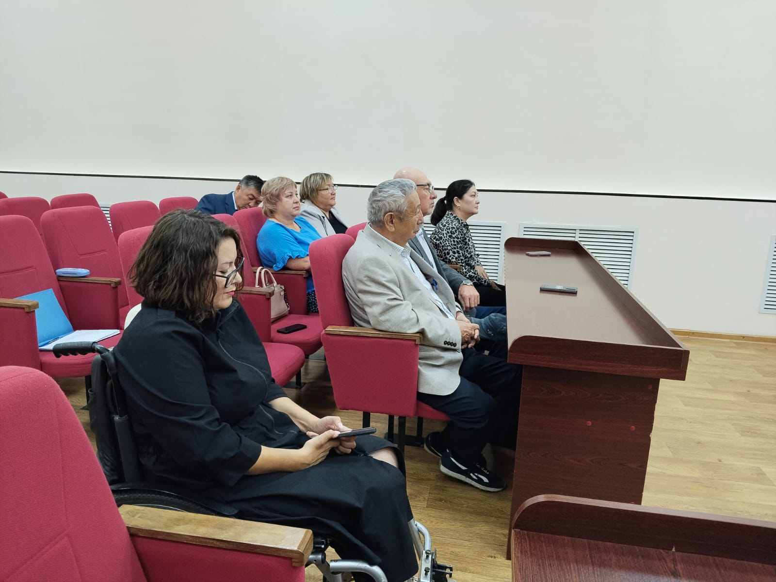 новости